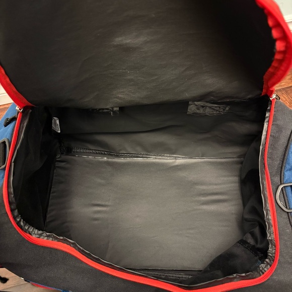 NASCAR Themed Black and Blue Duffel Bag Dale Jarrett - Picture 4 of 7